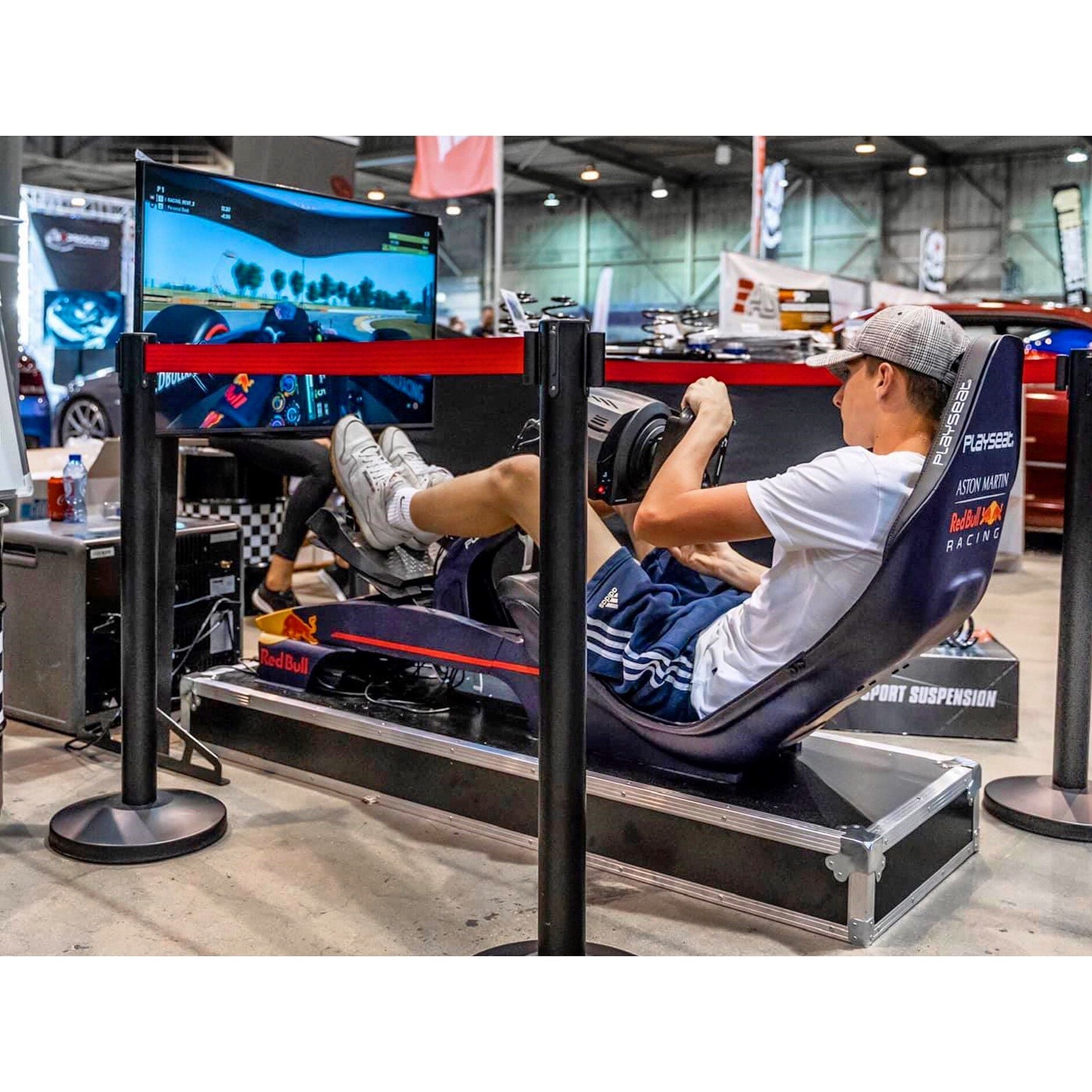 Red Bull Racing F1™ simulator / NIEUW